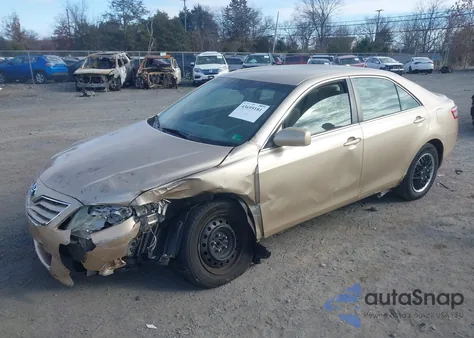 2011 Toyota Camry Le from USA, damaged, VIN 4T1BF3EK4BU595350